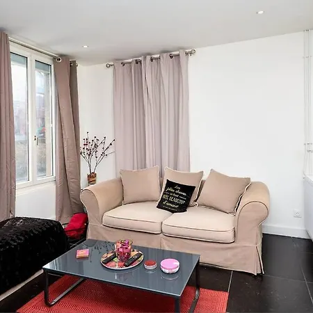 La Jolie Maison King Size Bed Proche De Rouen Holiday home